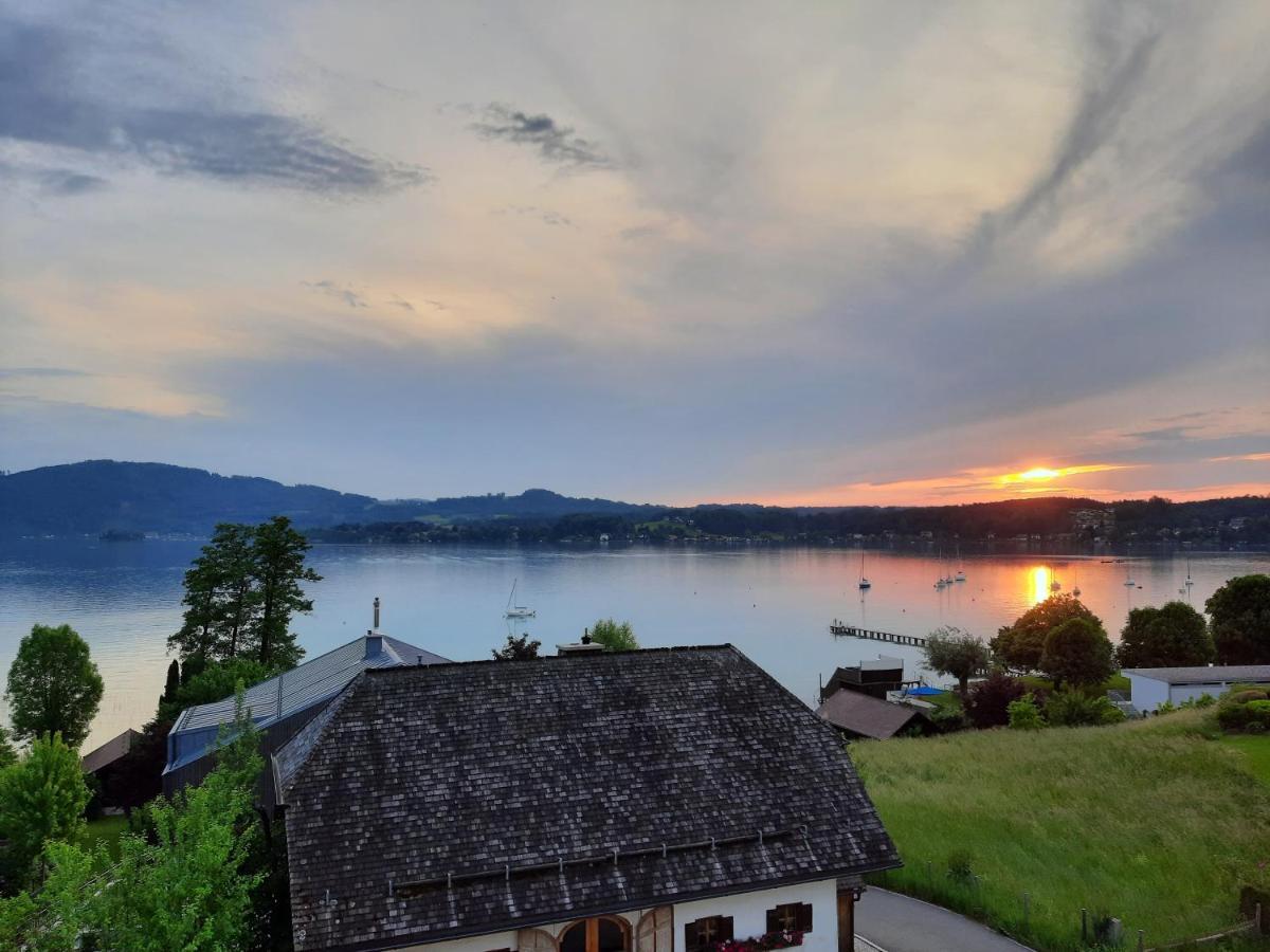 Sundowner Appartment At The Lakeside - 120Sqm Schörfling Exteriör bild